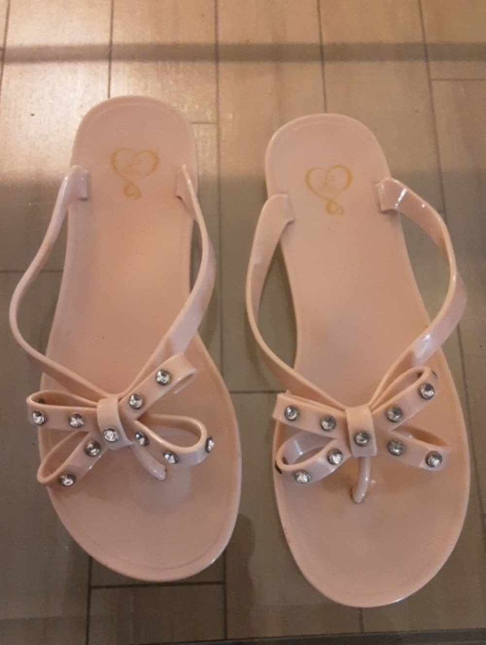 143 Girl Pale Pink Jelly Bow Sandals with Rhinestones